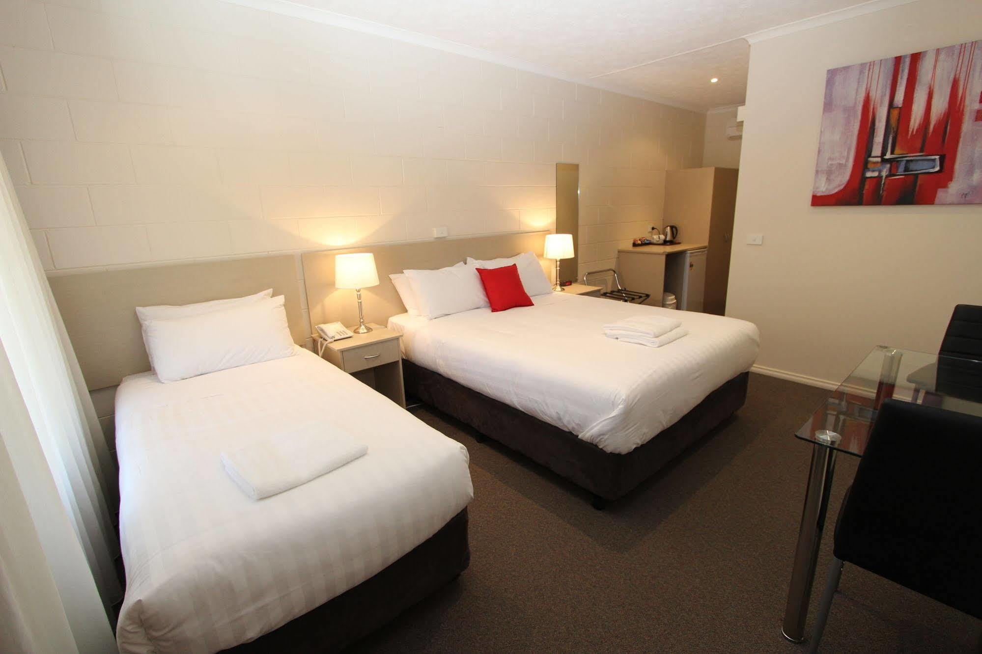 Mildura Riverview Motel Gol Gol Ngoại thất bức ảnh