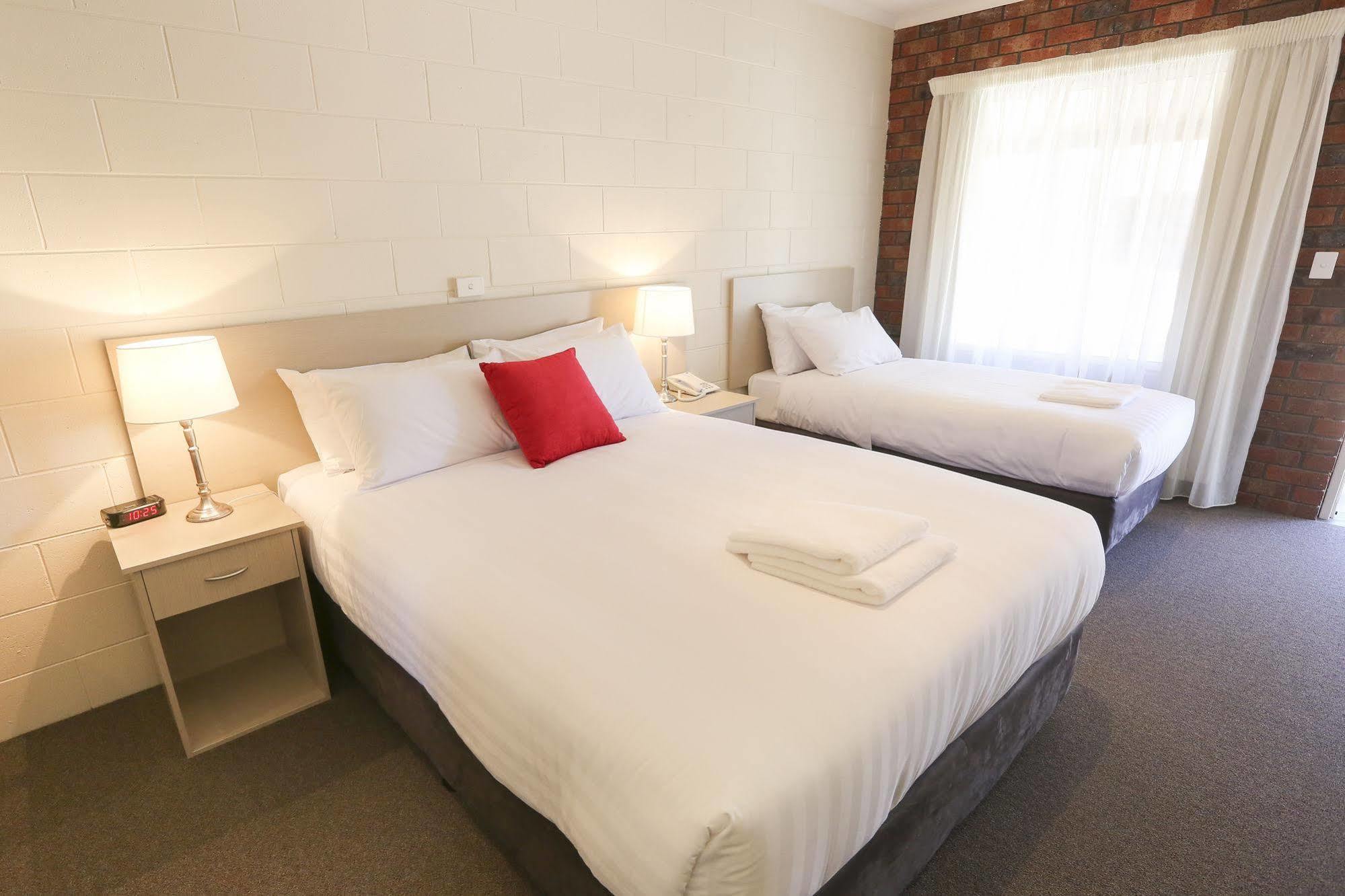 Mildura Riverview Motel Gol Gol Ngoại thất bức ảnh