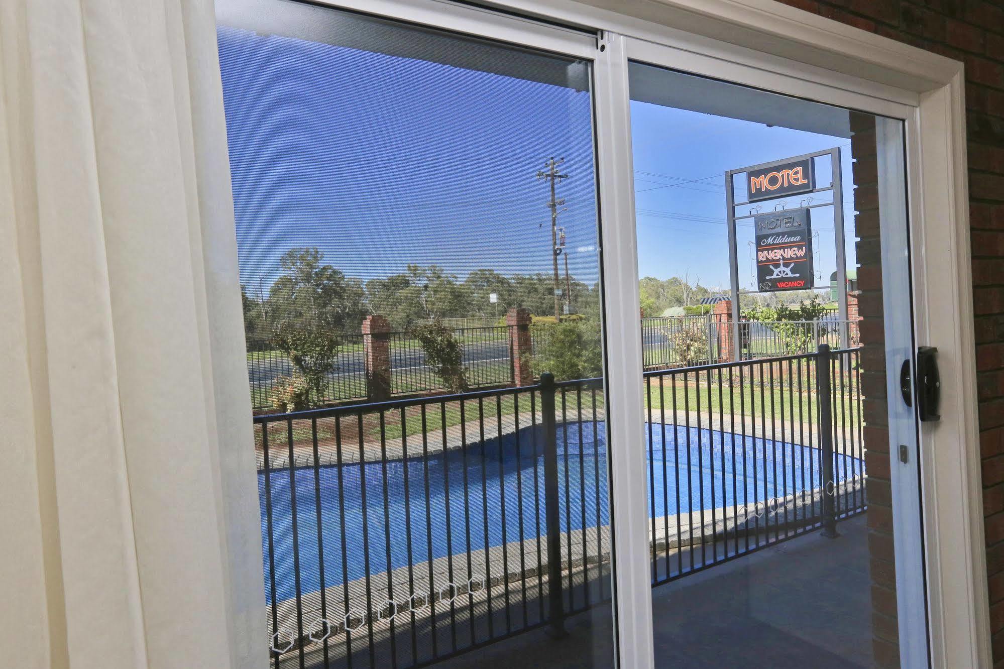 Mildura Riverview Motel Gol Gol Ngoại thất bức ảnh