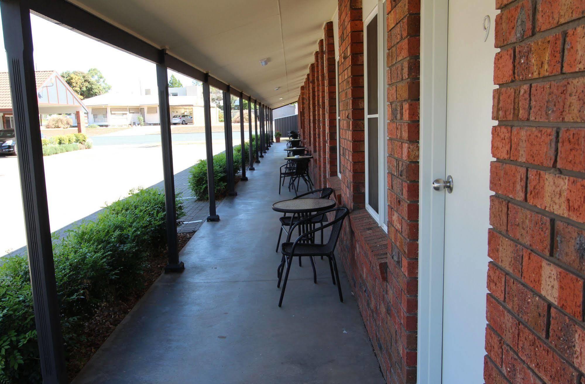 Mildura Riverview Motel Gol Gol Ngoại thất bức ảnh